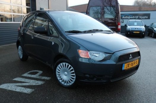 Mitsubishi Colt - 1.1 Edition One 5-DEURS AIRCO - 1