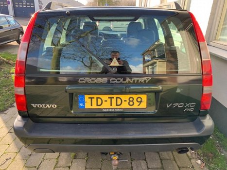 Volvo V70 - XC 2.5 T AWD Luxury - 1