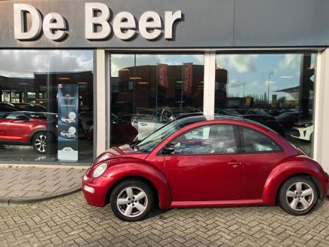 Volkswagen New Beetle - 2.0 85KW Highline Airco/ Leer/ Stoelverw - 1