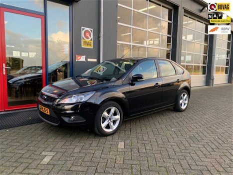 Ford Focus - 1.6 Trend - 1