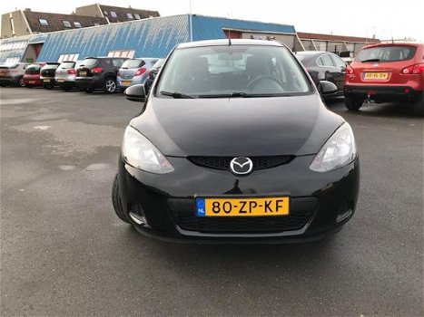 Mazda 2 - 2 1.3 S-VT Touring 97dkm. + NAP voor 4850, - euro - 1