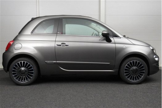 Fiat 500 C - 1.2 69pk Lounge Nieuwprijs 23400 euro Grootbeeld Navigatie - 1