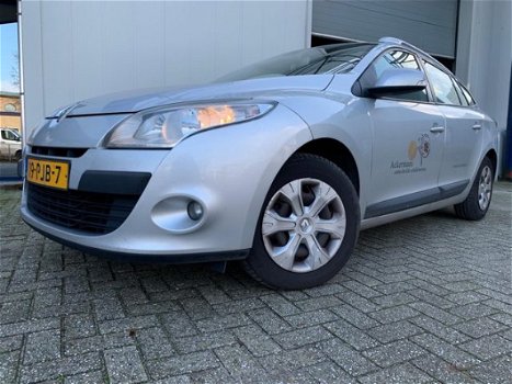 Renault Mégane Estate - 1.5 dCi Expression Bj 2011 Exportprijs EX BPM - 1