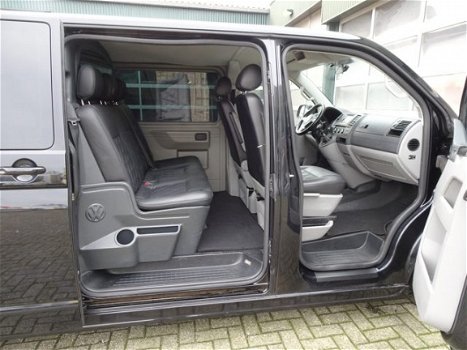 Volkswagen Transporter - 2.0 TDI L2H1 DC 140 pk Airco Cruise control Trekhaak 2.500 kg Lederen bekle - 1