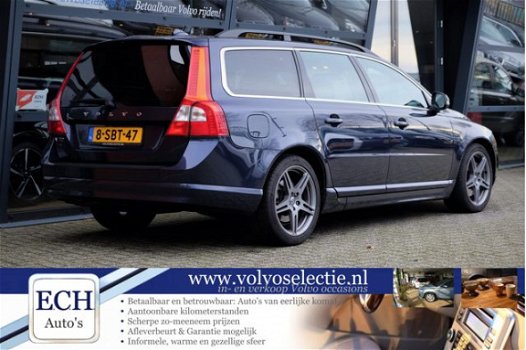 Volvo V70 - D3 5-cilinder Summum, Schuifdak, Leer, Xenon, Navi - 1