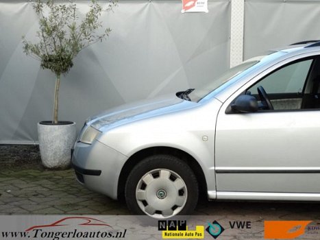 Skoda Fabia Combi - 1.4 Comfort Airco-Stuurbkr - 1