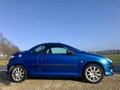 Peugeot 206 CC - 2.0-16V Cabrio, BJ 2003, APK Feb 2021, 140 PK - 1