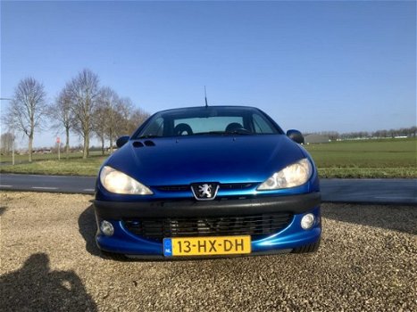 Peugeot 206 CC - 2.0-16V Cabrio, BJ 2003, APK Feb 2021, 140 PK - 1