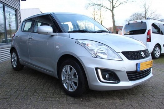 Suzuki Swift - 1.2 94PK 5Drs, Airco, CruiseCtrl, Trekhaak - 1