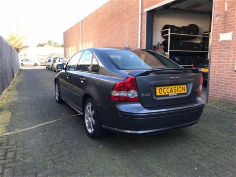 Volvo S40 - 1.8F Summum Sport/Clima/Cruise/Lmv/Navi/Xenon/Apk - 1