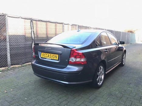 Volvo S40 - 1.8F Summum Sport/Clima/Cruise/Lmv/Navi/Xenon/Apk - 1