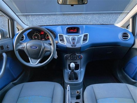 Ford Fiesta - 1.25 Ghia NWE APK/Airco/Elekt.ramen/AUX/NAP - 1