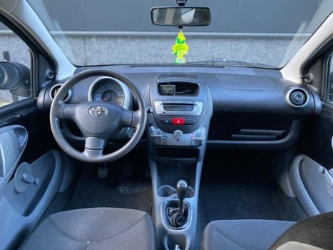 Toyota Aygo - 1.0-12V Access NWE APK/Radio/1e-EIGENAAR - 1