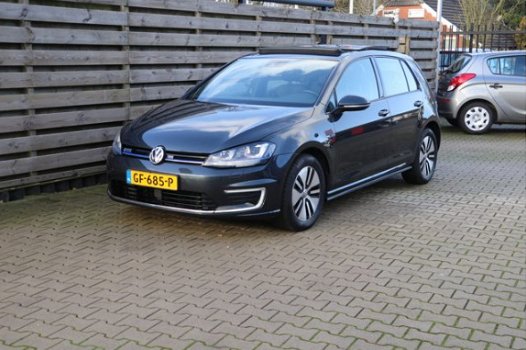 Volkswagen Golf - 1.4 TSI GTE 205 pk | Ex BTW | LED | Panoramadak | Zwart hemel | Adaptive Cruise | - 1