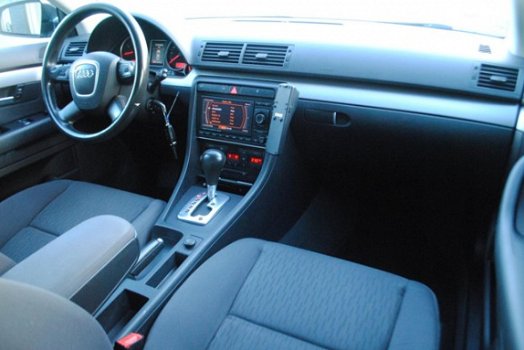 Audi A4 Avant - 2.0 Pro Line FACE LIFT XENON NAVI - 1