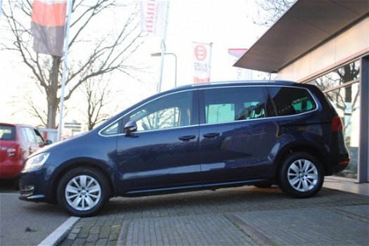 Volkswagen Sharan - 2.0 TDI Highline 7p. 7-PERSOONS NAVI - 1