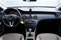 Mercedes-Benz A-klasse - 180 CDi 109pk 6-bak Edition | Xenon | PDC | Cruise - 1 - Thumbnail