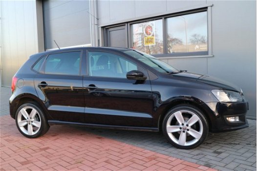 Volkswagen Polo - 1.4-16V Highline Cruisecontrol , Climatronic, Lichtmetalen velgen - 1