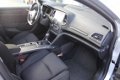 Renault Mégane Estate - 1.5 dCi Zen*EX DEFENSIE*AUT*NAVI*PDC*CRUISE*LED - 1 - Thumbnail