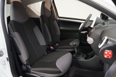 Peugeot 107 - 1.0 Access Accent IAirco I 6 Maanden BOVAG Garantie