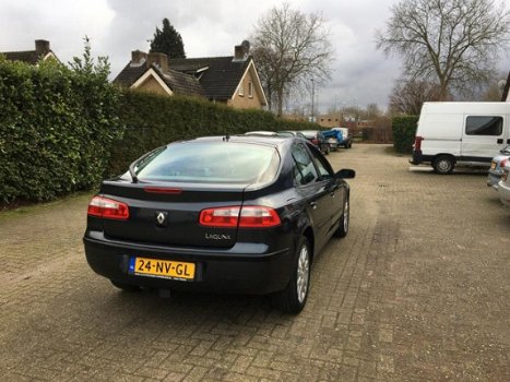 Renault Laguna - 1.8 16V 5 DEURS DE LUXE AUTOMAAT - 1