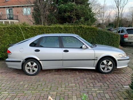 Saab 9-3 - 2.0t SE Automaat 87.572km NAP - 1