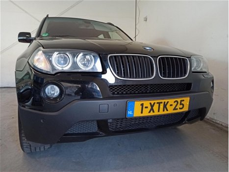 BMW X3 - 2.0d Executive - 1