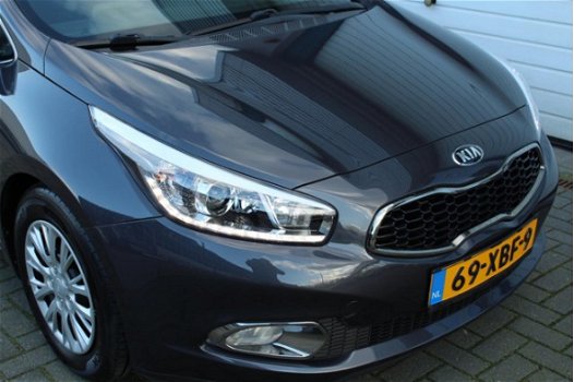 Kia Cee'd - 1.6 GDI Plus Pack |Nap|Navi|Bluethooth| - 1