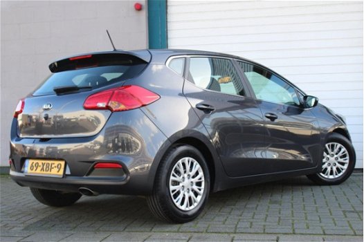 Kia Cee'd - 1.6 GDI Plus Pack |Nap|Navi|Bluethooth| - 1