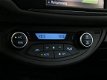 Toyota Yaris - 1.5 Hybrid Dynamic - 1 - Thumbnail