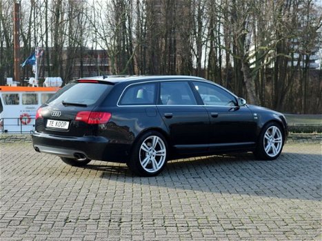 Audi S6 - Avant 5.2 FSI V10 Quattro - 1