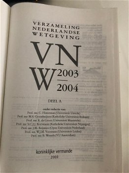 Verzameling Nederlandse Wetgeving 2003/2004 ABC - 2