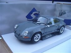 Solido 1/18 Porsche 911 2.8 RSR Grijs