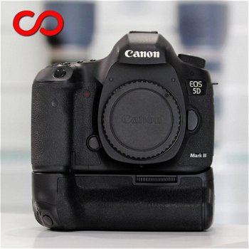 Canon EOS 5D Mark III + originele battery grip (9727) - 1