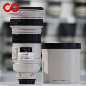 Canon 300mm 2.8 L IS USM EF (9475) 300 - 1