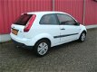 Ford Fiesta - 1.4 TDCi Ambiente - 1 - Thumbnail