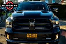 Dodge Ram 1500 - 5.7 V8 Crew Cab 5'7 Sport HEMI 400PK 4x4 LPG-G3 30 maal RAM op voorraad