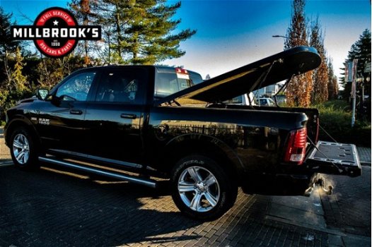 Dodge Ram 1500 - 5.7 V8 Crew Cab 5'7 Sport HEMI 400PK 4x4 LPG-G3 30 maal RAM op voorraad - 1