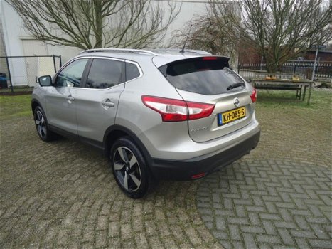 Nissan Qashqai - 1.5 dCi Connect Edition panoramadak NAVI PDC - 1