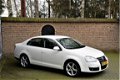 Volkswagen Jetta - 1.4 TSi 122pk Comfortline Navigatie - 1 - Thumbnail