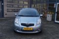 Toyota Yaris - 1.3 VVTi Sol / Elek-Pakket / Airco / 5-DRS - 1 - Thumbnail