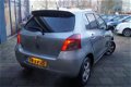 Toyota Yaris - 1.3 VVTi Sol / Elek-Pakket / Airco / 5-DRS - 1 - Thumbnail