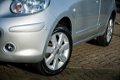 Nissan Micra - 1.2 80pk Tekna Zonnedak | Parkeersensoren | Navi | Smart Key | Rijklaar incl. aflever - 1 - Thumbnail