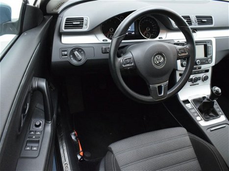 Volkswagen Passat CC - 1.4 TSI 160PK Comfortline( NAVI/PDC/PANODAK/XENON) - 1