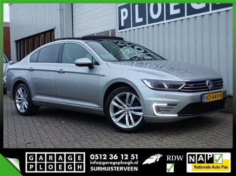 Volkswagen Passat - 1.4 TSI GTE Highline Ad-Cruise Pano-dak Xen/Led Navi/Cam Ex BTW - 1