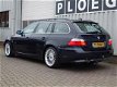 BMW 5-serie Touring - 520D 150pk Aut6 *Voll-onderh* Leer Pano-dak Navi Trekh High Executive - 1 - Thumbnail