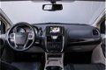 Chrysler Grand Voyager - Town & Country 3.6 6-pers Aut. Stow & Go - 1 - Thumbnail