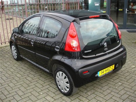 Peugeot 107 - 1.0 12V 5DRS Airco - 1