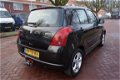 Suzuki Swift - 1.5 Exclusive 5 DRS HB - 1 - Thumbnail