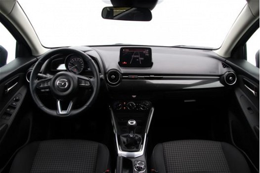 Mazda 2 - 2 1.5 Skyactiv-G Sport Selected | Navigatie | Airconditioning | Cruise control - 1